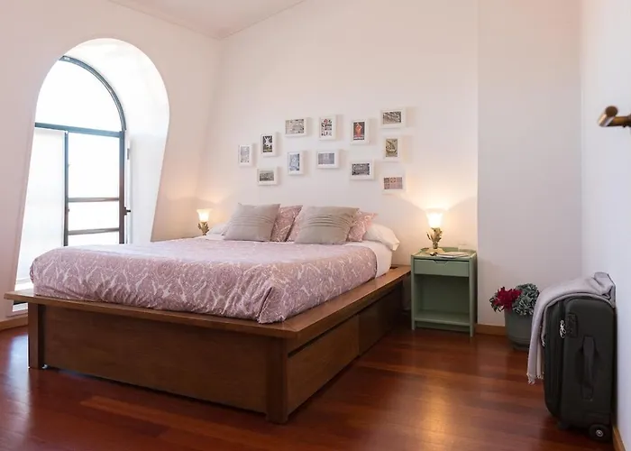 Seagull Rooftop Downtown - Light And Views Διαμέρισμα *